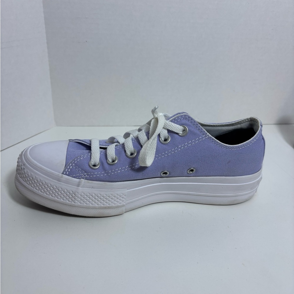 Converse Lavender Purple Low Top Sneakers - Picture 4 of 9